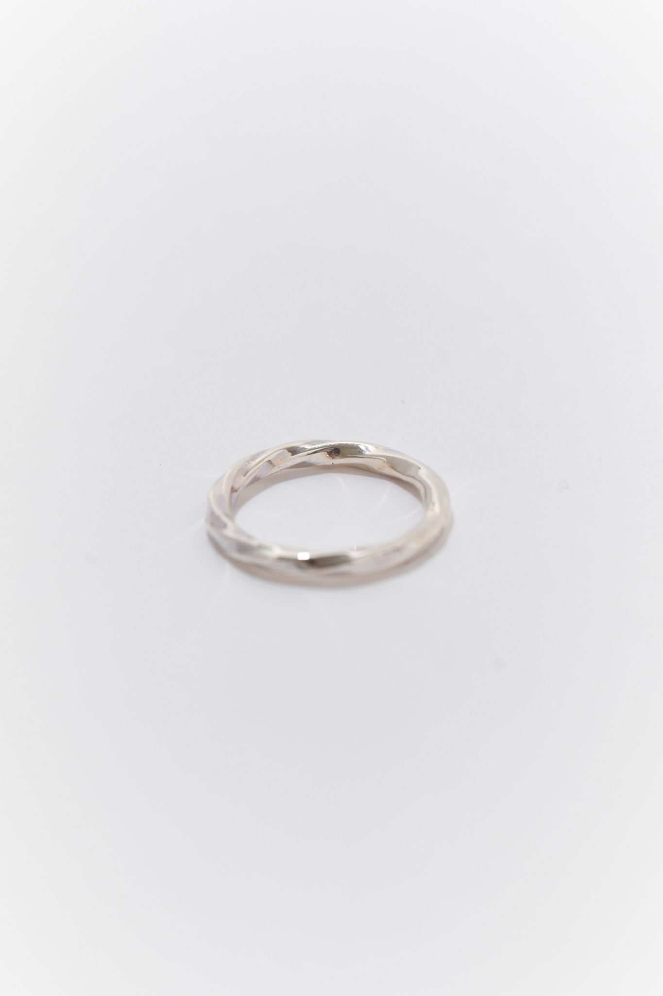 Fine Twist Ring | Marissa Ziesing Jewellery